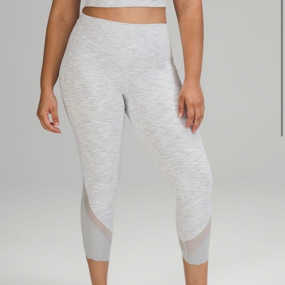 Lulu lemon striped crop leggings rare design